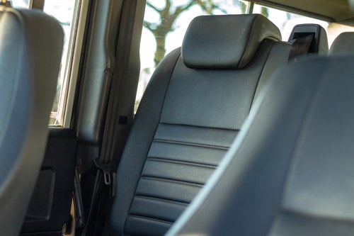 2014 Land Rover Defender 110 TD D/C zum Verkauf (Bild 24 von 224)