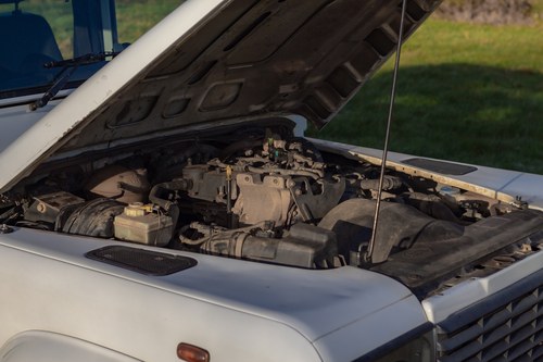 2014 Land Rover Defender 110 TD D/C zum Verkauf (Bild 199 von 224)