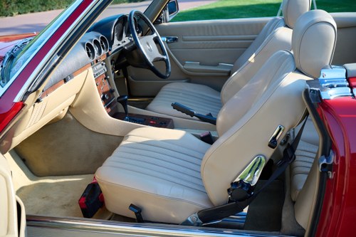 1989 Mercedes-Benz 300SL (R107) à vendre (picture 72 of 194)