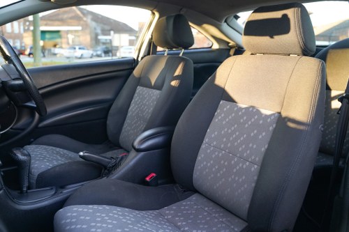 2001 Ford Cougar V6 Auto In vendita (immagine 17 di 82)