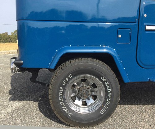 1981 Toyota Land Cruiser BJ42 ‘V’ Hard Top In vendita (immagine 26 di 48)