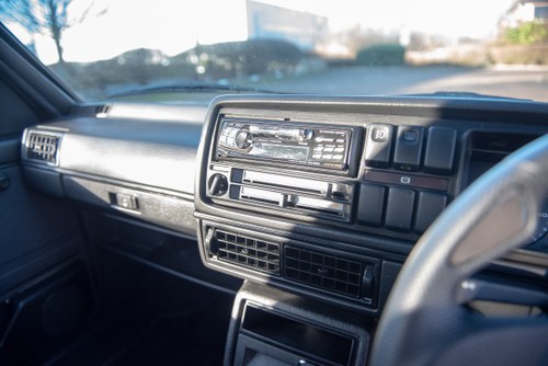 1990 Volkswagen Golf GTi MK2 8V zum Verkauf (Bild 49 von 176)