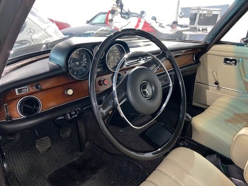 1970 Mercedes-Benz 280S W108 Te koop (foto 18 van 46)