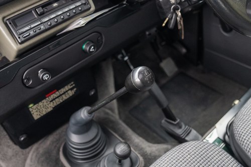 1996 Land Rover Defender 90 TDI County SW For Sale (picture 19 of 63)