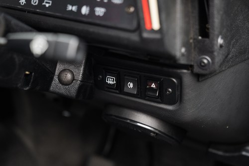 1996 Land Rover Defender 90 TDI County SW For Sale (picture 27 of 63)