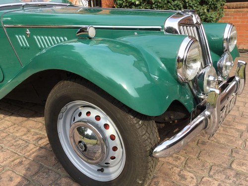1954 MG TF 1250 Te koop (foto 28 van 39)