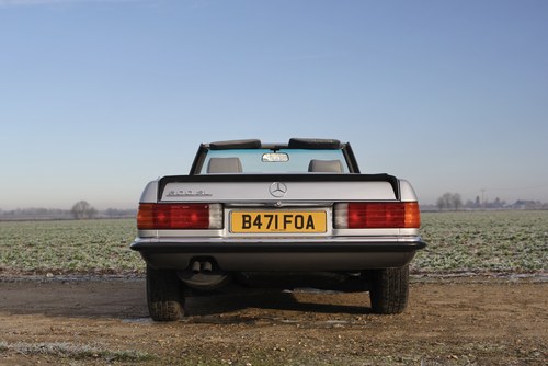 1985 Mercedes-Benz 500 SL R107 For Sale (picture 12 of 130)