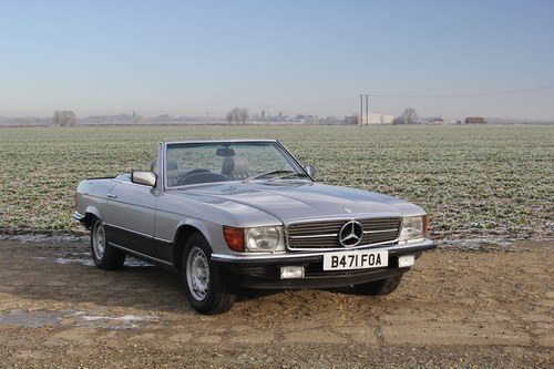 1985 Mercedes-Benz 500 SL R107 For Sale (picture 1 of 130)