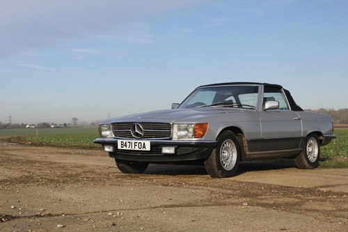 1985 Mercedes-Benz 500 SL R107 For Sale (picture 24 of 130)