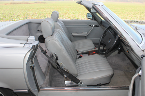 1985 Mercedes-Benz 500 SL R107 For Sale (picture 65 of 130)