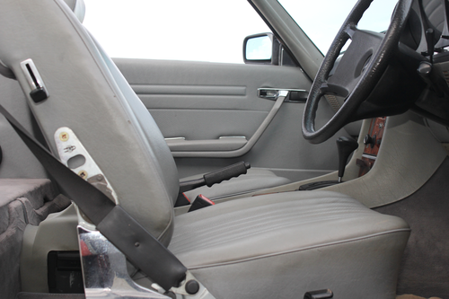 1985 Mercedes-Benz 500 SL R107 For Sale (picture 66 of 130)