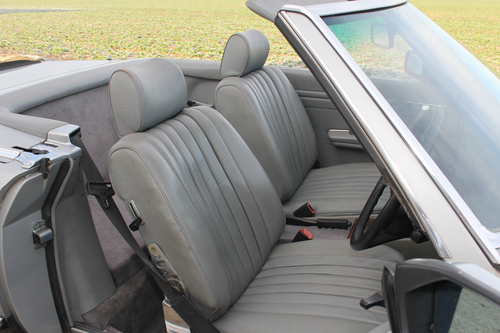 1985 Mercedes-Benz 500 SL R107 For Sale (picture 68 of 130)