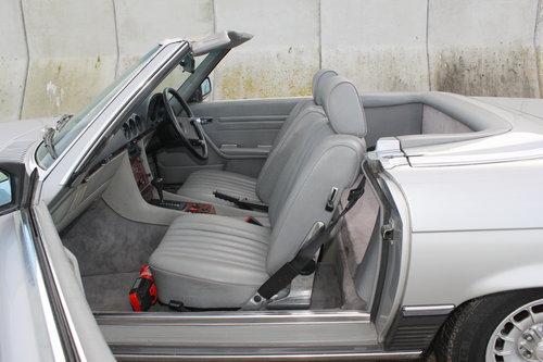 1985 Mercedes-Benz 500 SL R107 For Sale (picture 70 of 130)