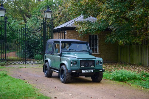 2012 Land Rover Defender 90 Convertible by Twisted In vendita (immagine 5 di 150)