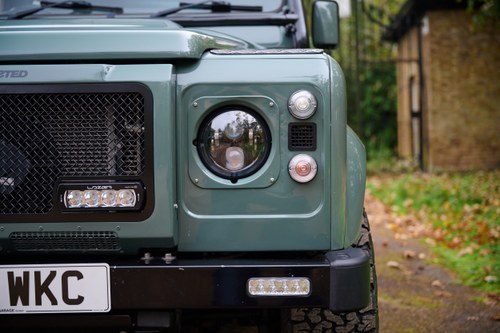 2012 Land Rover Defender 90 Convertible by Twisted In vendita (immagine 59 di 150)