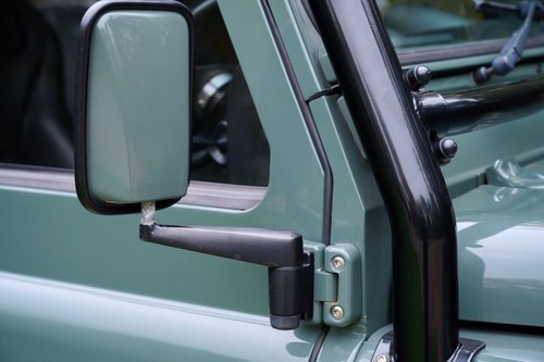 2012 Land Rover Defender 90 Convertible by Twisted In vendita (immagine 64 di 150)