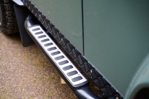 2012 Land Rover Defender 90 Convertible by Twisted In vendita (immagine 75 di 150)