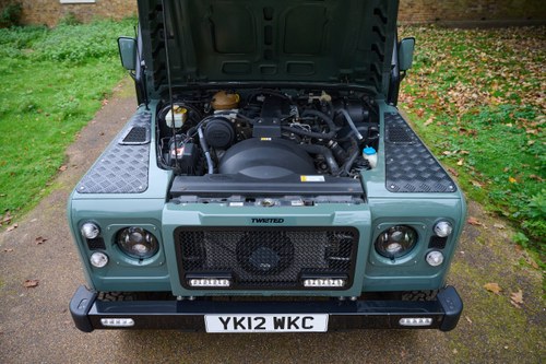 2012 Land Rover Defender 90 Convertible by Twisted In vendita (immagine 87 di 150)