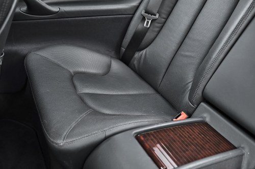 2001 Mercedes-Benz C215 CL600 V12 à venda (imagem 43 de 372)