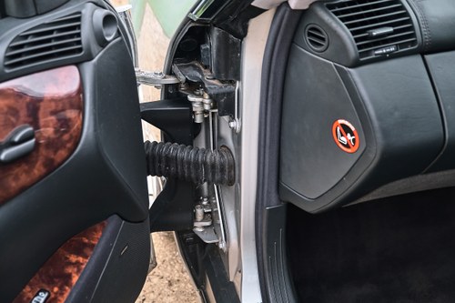 2001 Mercedes-Benz C215 CL600 V12 à venda (imagem 62 de 372)