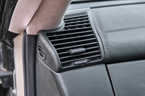 2001 Mercedes-Benz C215 CL600 V12 à venda (imagem 71 de 372)