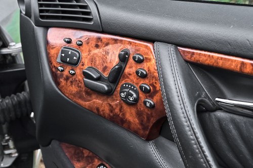 2001 Mercedes-Benz C215 CL600 V12 à venda (imagem 91 de 372)