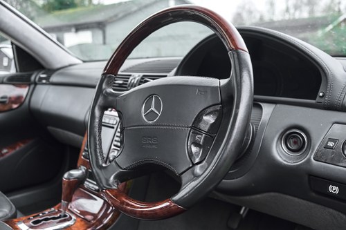 2001 Mercedes-Benz C215 CL600 V12 à venda (imagem 108 de 372)