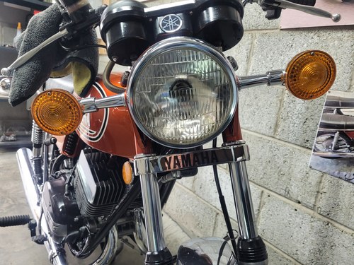 1975 Yamaha RD250 D zum Verkauf (Bild 10 von 14)