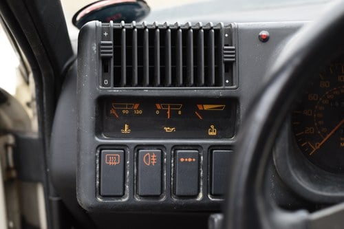 1989 Renault Alpine GTA V6 Turbo à venda (imagem 42 de 176)