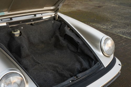 1982 Porsche 911 SC Te koop (foto 80 van 214)