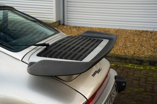 1982 Porsche 911 SC Te koop (foto 121 van 214)