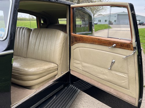 1938 Rolls-Royce Phantom III Limousine by H J Mulliner à venda (imagem 28 de 162)