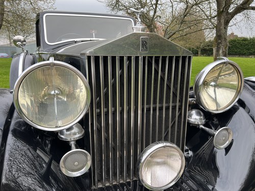 1938 Rolls-Royce Phantom III Limousine by H J Mulliner à venda (imagem 76 de 162)