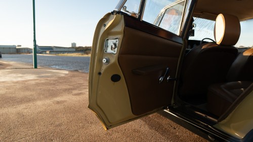 1973 Rover P6 3500 Auto For Sale (picture 16 of 142)