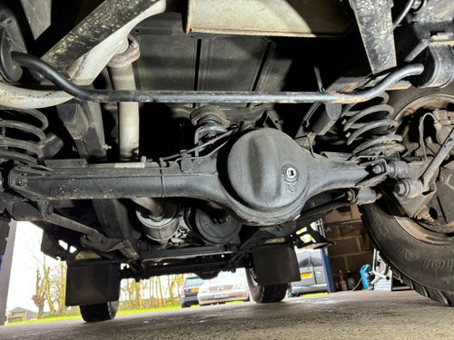 1996 Land Rover Defender 90 TDI County SW For Sale (picture 54 of 63)