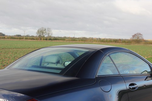 2003 Mercedes Benz SL55 AMG (R230) till salu (bild 82 av 115)