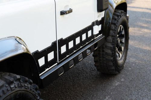 2013 Land Rover Defender 90TD Centurion Arctic Edition Number 1 In vendita (immagine 72 di 94)