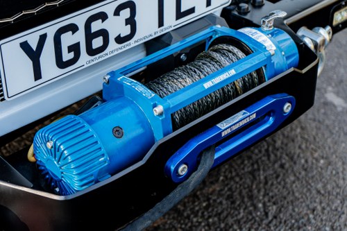 2013 Land Rover Defender 90TD Centurion Arctic Edition Number 1 In vendita (immagine 48 di 94)