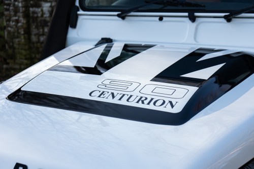 2013 Land Rover Defender 90TD Centurion Arctic Edition Number 1 In vendita (immagine 56 di 94)