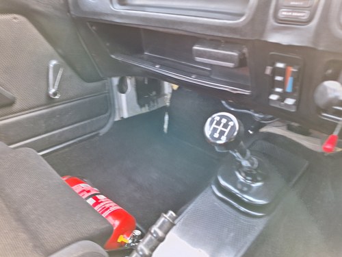 1971 Vauxhall Firenza 2300SL with Blydenstein Head In vendita (immagine 20 di 58)