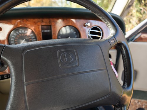 1995 Bentley Brooklands LPT For Sale (picture 25 of 350)