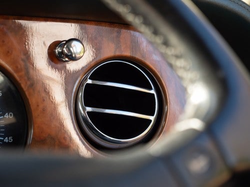 1995 Bentley Brooklands LPT For Sale (picture 32 of 350)