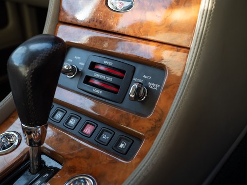 1995 Bentley Brooklands LPT For Sale (picture 37 of 350)