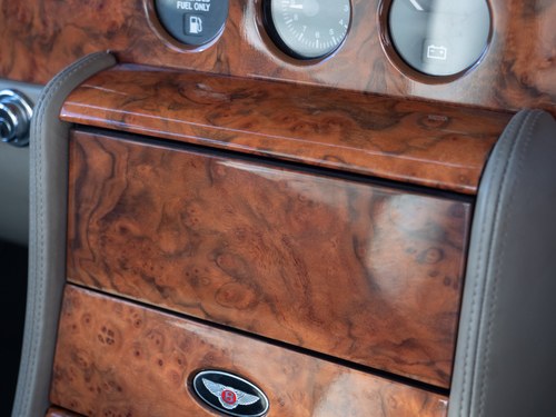 1995 Bentley Brooklands LPT For Sale (picture 40 of 350)