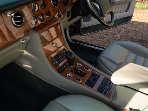 1995 Bentley Brooklands LPT For Sale (picture 46 of 350)