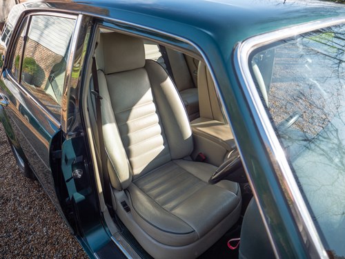 1995 Bentley Brooklands LPT For Sale (picture 52 of 350)