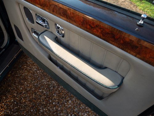 1995 Bentley Brooklands LPT For Sale (picture 73 of 350)