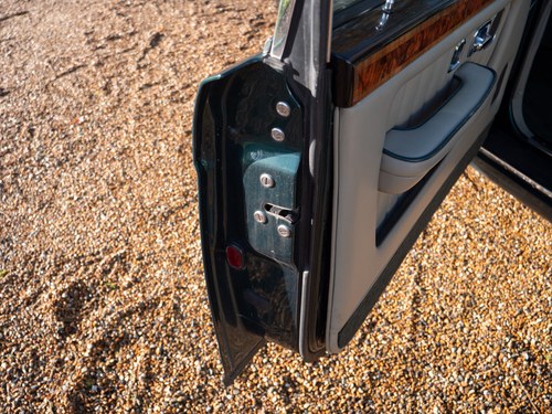 1995 Bentley Brooklands LPT For Sale (picture 88 of 350)