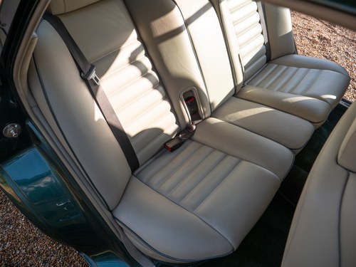1995 Bentley Brooklands LPT For Sale (picture 93 of 350)