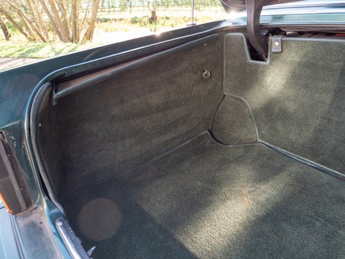 1995 Bentley Brooklands LPT For Sale (picture 146 of 350)